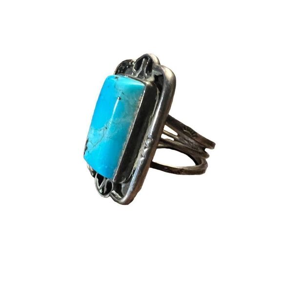 Vintage Southwestern Solid Silver Large Kingman Turquoise Totem Ring Size 5.5 - Picture 3 of 14